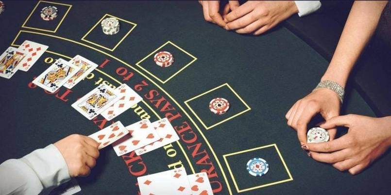 Những trường hợp trong từng cách chơi Blackjack của mỗi người chơi
